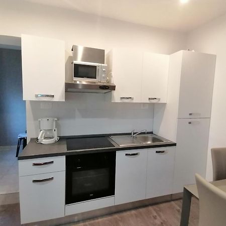 Apartman Adriatic 2 Διαμέρισμα Kaštela Εξωτερικό φωτογραφία