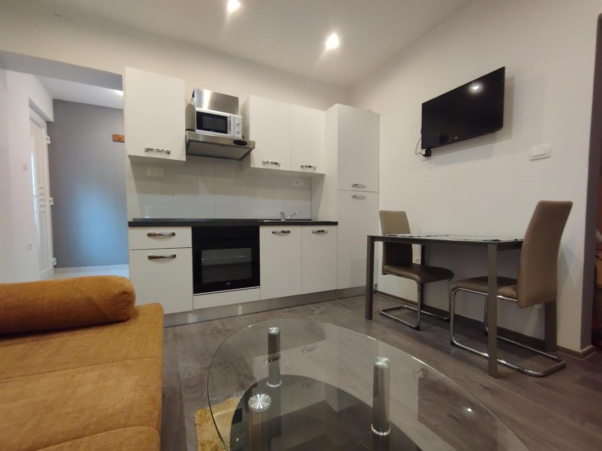 Apartman Adriatic 2 Διαμέρισμα Kaštela Εξωτερικό φωτογραφία